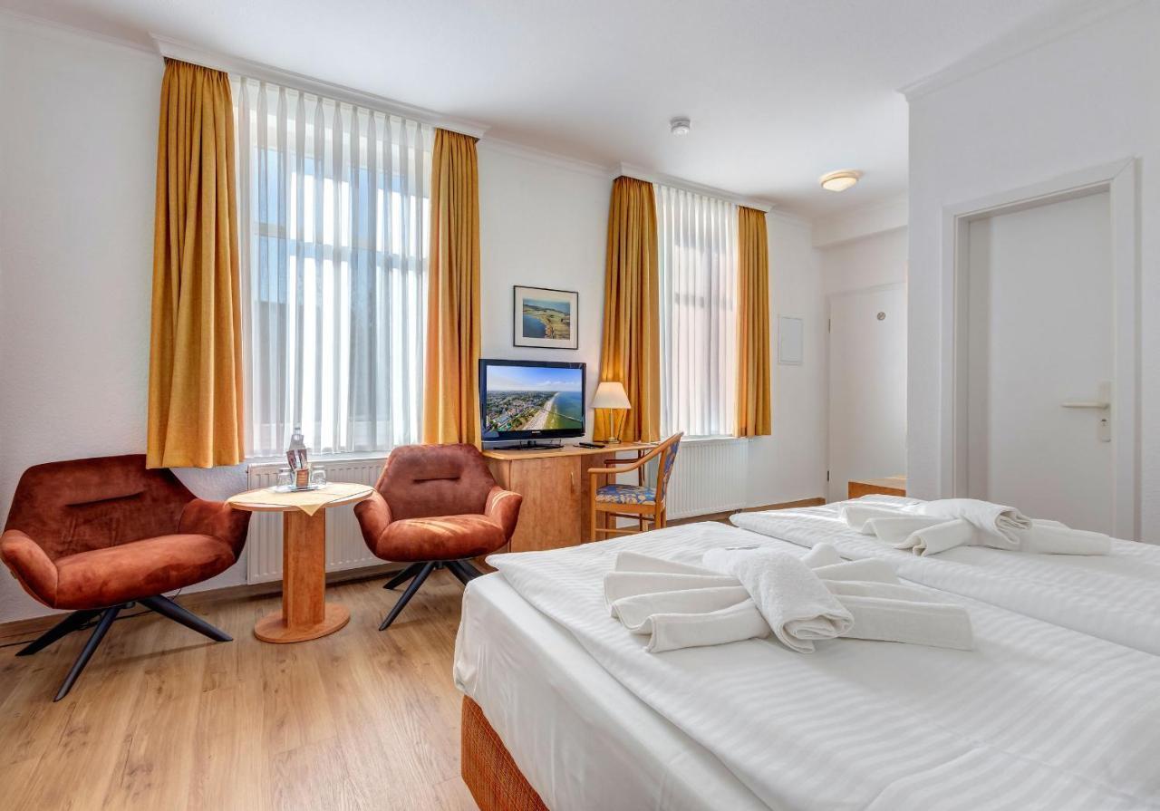 צינוביץ Haus Seeblick Hotel Garni & Ferienwohnungen מראה חיצוני תמונה