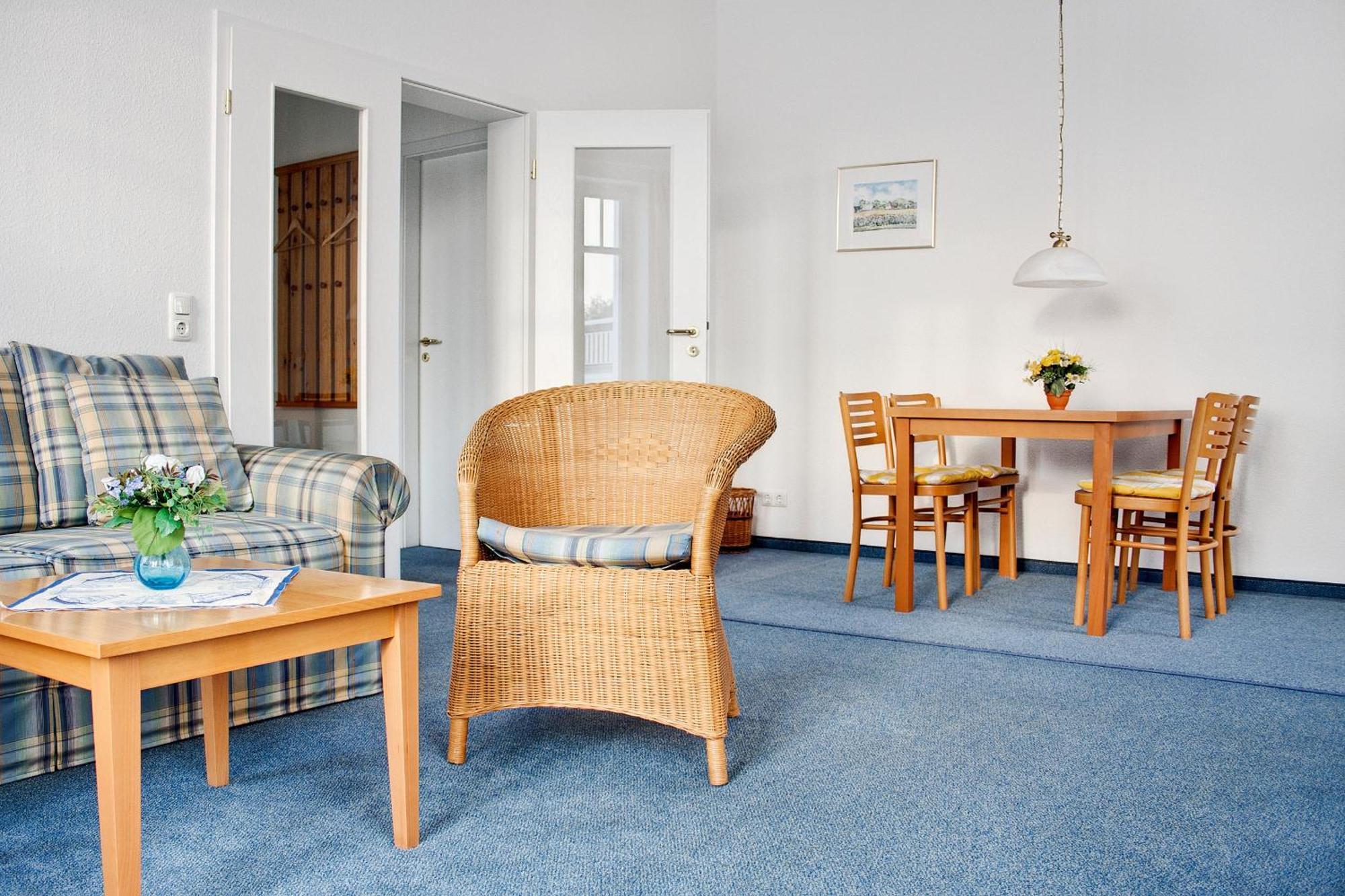 צינוביץ Haus Seeblick Hotel Garni & Ferienwohnungen מראה חיצוני תמונה