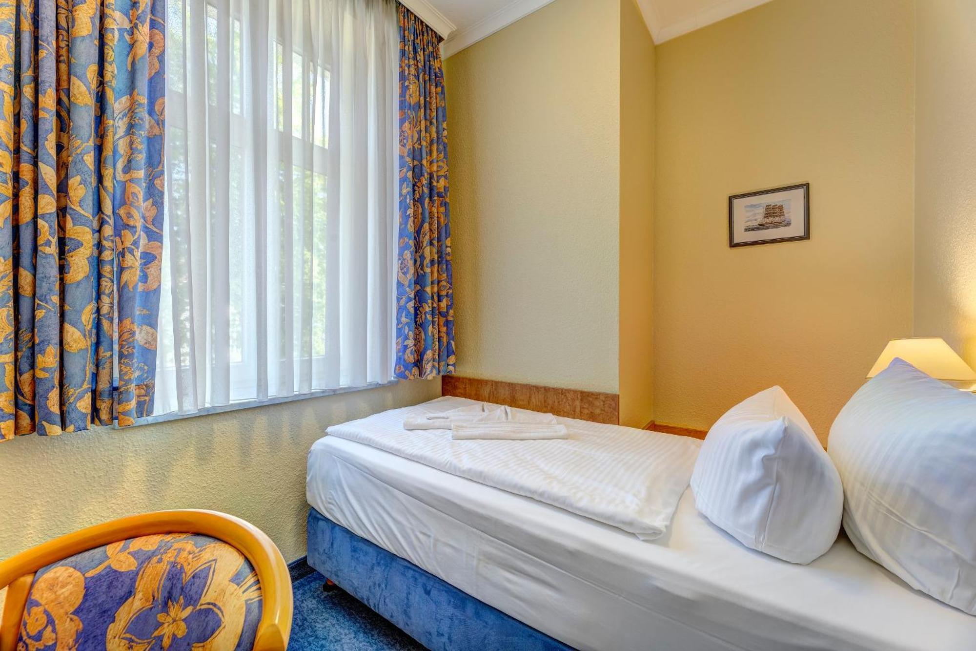 צינוביץ Haus Seeblick Hotel Garni & Ferienwohnungen מראה חיצוני תמונה