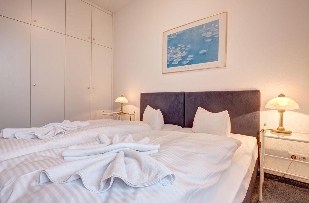 צינוביץ Haus Seeblick Hotel Garni & Ferienwohnungen מראה חיצוני תמונה