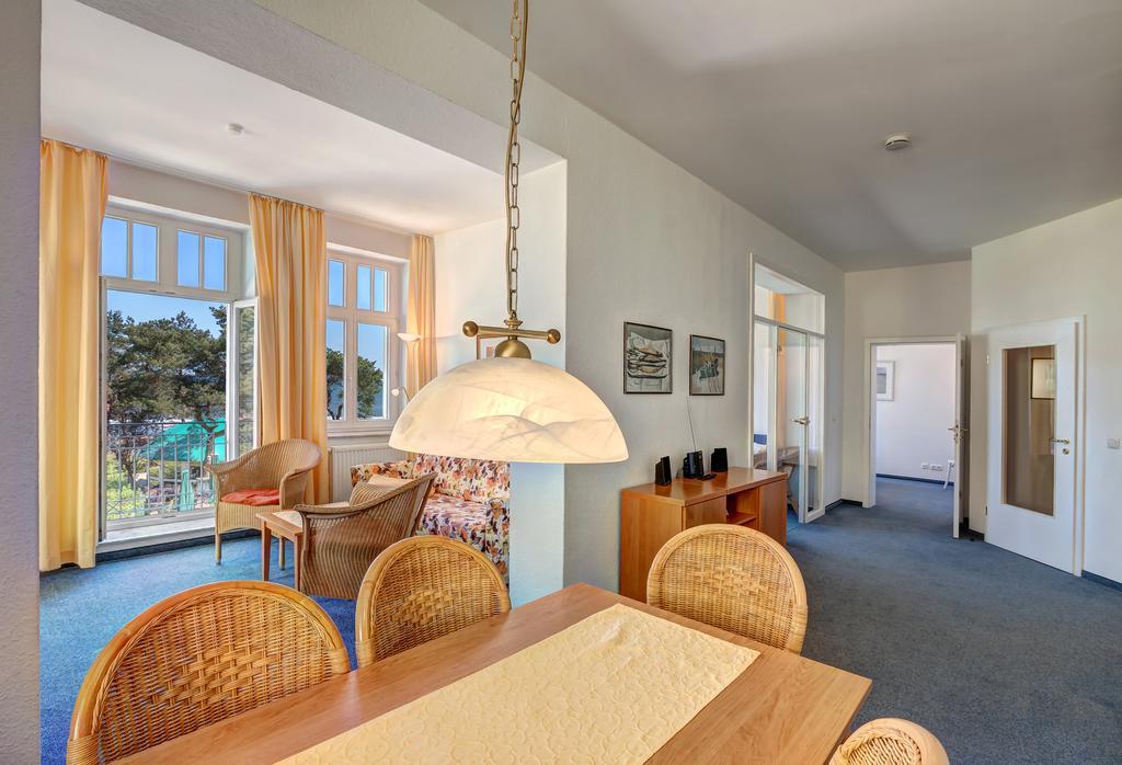 צינוביץ Haus Seeblick Hotel Garni & Ferienwohnungen מראה חיצוני תמונה